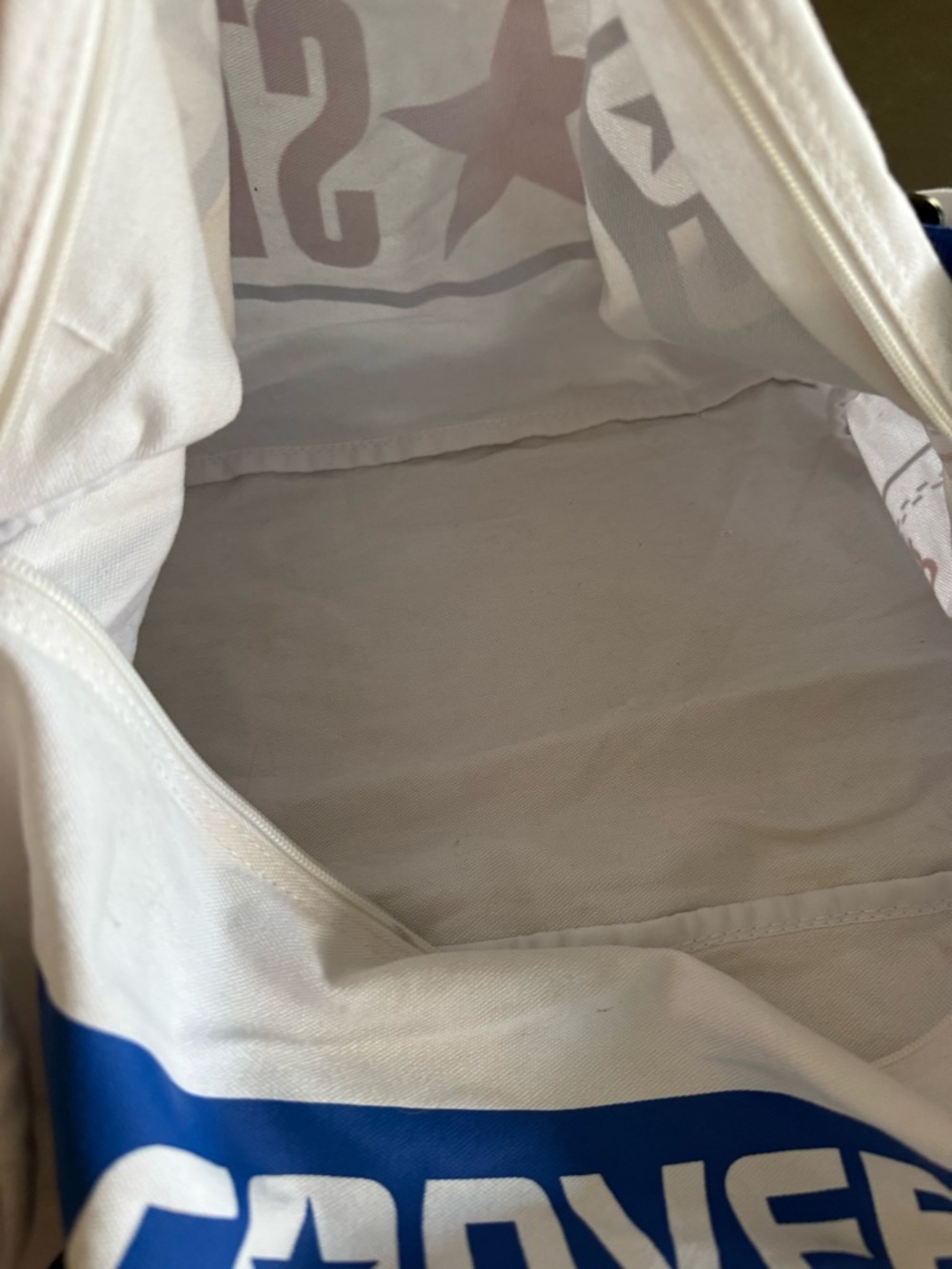 Converse White Canvas Barrel Duffel with Blue Strap and Red Logo - Picture 7 of 10